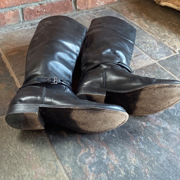 Ladies black leather Frye boots size 7 - Picture 3 of 9